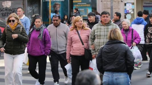 El 57%  de los cordobeses recortó gastos en el último mes