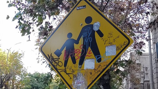 Denuncian a un profesor de teatro por presunto abuso una escuela