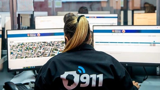 Se ahogó su beba y logró salvarla gracias a la asistencia de una operadora del 911