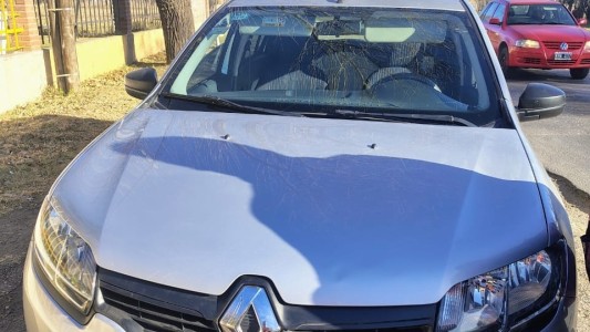 Conducía sin licencia e intentó sobornar a la Policía Caminera con 10 mil pesos: lo detuvieron