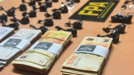 La FPA desarticuló tres kioscos de droga en distintos barrios de Córdoba