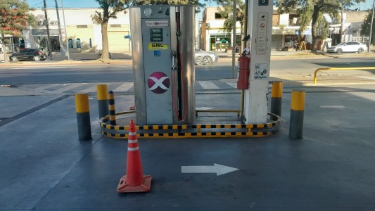 Suspenden la carga de GNC en todas las estaciones de servicio de la provincia