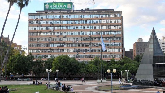 La Municipalidad explicó su postura frente al cierre de oficinas de Mercado Libre