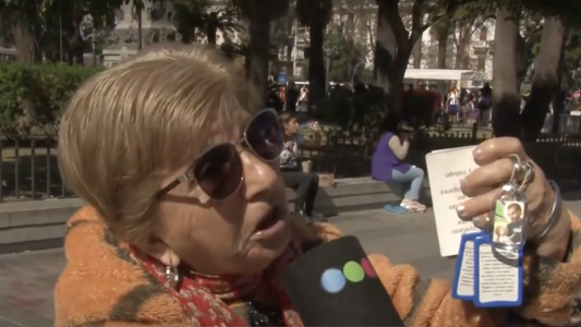 El desesperado pedido de una jubilada: cobra la mínima y debe pagar $300 mil de luz