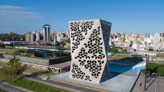 Martín Llaryora confirmó la fecha del bono para jubilados provinciales: cuándo y quiénes lo podrán recibir