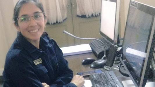Una operadora del 911 asistió a un padre y salvó la vida de una beba