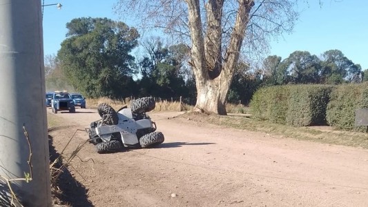 Grave accidente en Colonia Caroya: dos adolescentes permanecen internadas tras caer de un cuatriciclo