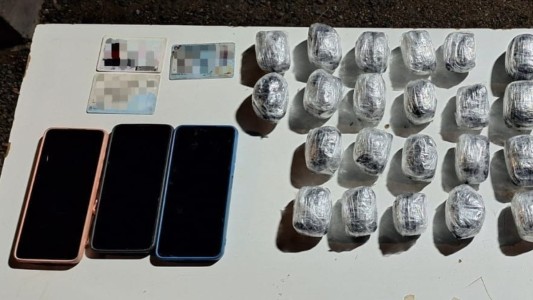 Cruz del Eje: secuestran cocaína y marihuana en un control de Caminera
