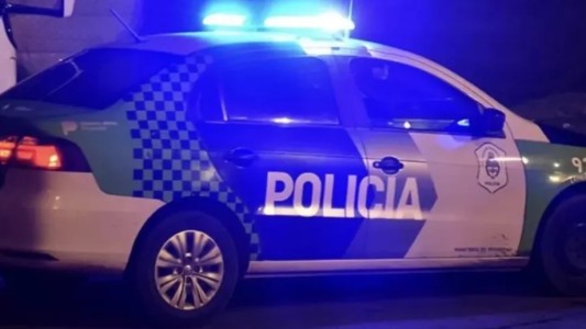 Mar del Plata: lo acusaron de usurpar una casa, lo atacaron a cuchilladas y terminó defendiéndose con un caño