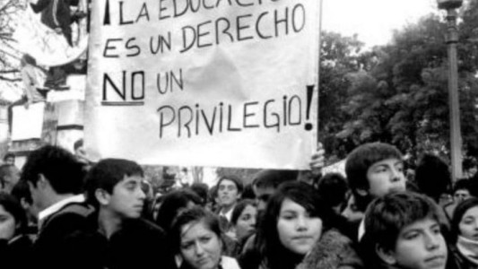 Marcha por el Día Nacional de la Juventud