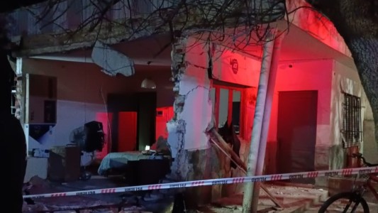 Villa María: explosión de gas dejó a un hombre internado y provocó un derrumbe parcial