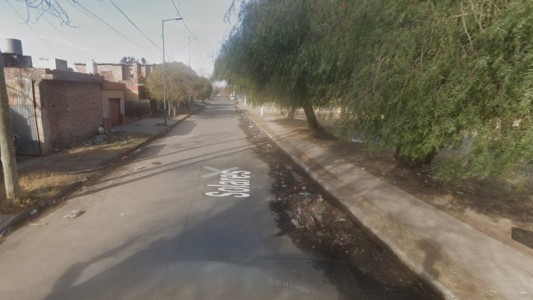 Joven de 22 años fallece en B° Müller tras un ataque con arma de fuego