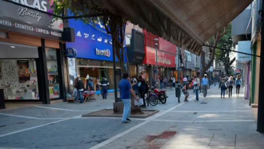 ¿Qué pasará con los comercios el viernes feriado en Córdoba?