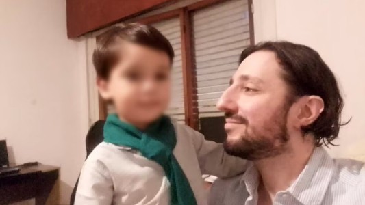 Doble femicidio en Córdoba: buscan a un niño de 5 años tras el asesinato de su madre y su abuela