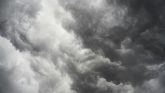 Alertas amarillas por tormentas, granizo y viento en ocho provincias del país