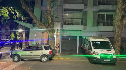 Alcohol, pastillas y pipas en el departamento de Lowrdez de Bandana