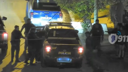 Las cámaras del 911 lo captaron robando y fue detenido en Villa Bustos