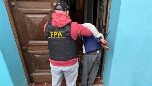 Detuvieron a un hombre por venta de drogas en una vivienda de Deán Funes