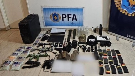 Caballito: el FBI y la PFA frenaron el plan de un adolescente que planeaba un tiroteo en la escuela