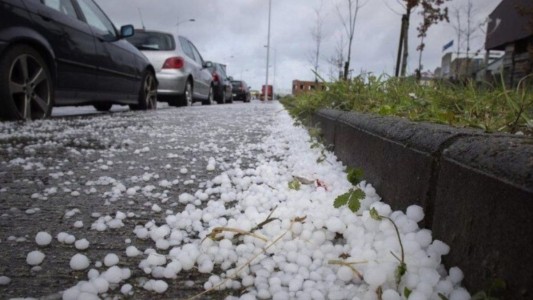 Alerta por tormentas y granizo en cuatro provincias: el mal clima se mantiene este martes