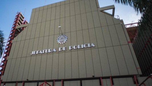 Detuvieron al policía acusado de fotografiar a sus compañeras en un baño