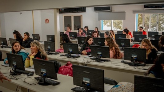 Córdoba abrió las preinscripciones para el Nivel Superior 2026: amplia oferta de carreras y modalidad combinada