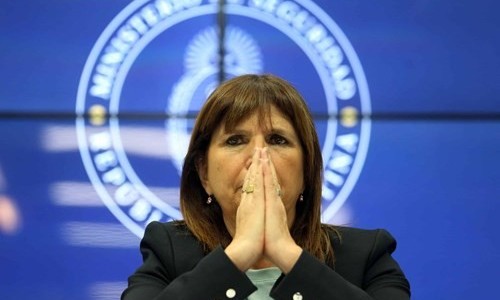 Patricia Bullrich: “Los delegados van a tener un límite de diez horas mensuales pagas; el resto, a laburar”