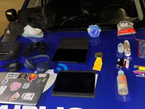 Dos hombres detenidos en B° Independencia tras robar una casa y tirotearse con la Policía