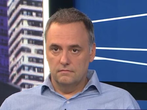 “Fue una pésima decisión”: Adorni pidió disculpas por el viaje de su esposa y apuntó a una filtración interna