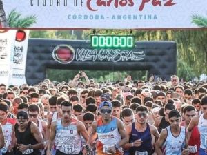 Murió un corredor de 49 años tras descompensarse al terminar una maratón en Villa Carlos Paz