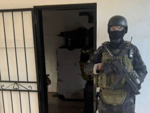 Cae una pareja que vendía cocaína y marihuana a domicilio en Villa Cura Brochero