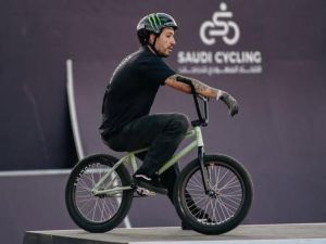 El Maligno Torres se consagró campeón en Francia y brilla en el ranking mundial