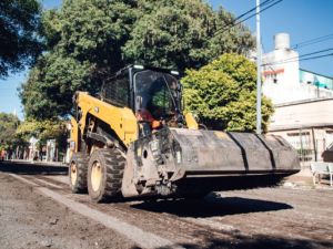 Avanza la rehabilitación con asfalto en calle Mariano Fragueiro en la ciudad