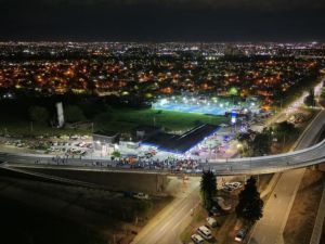 Córdoba: Llaryora inauguró el nuevo altonivel para agilizar el tránsito en Valle Escondido
