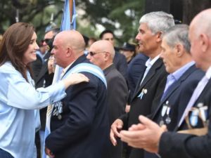 Villarruel en Chivilcoy: "Malvinas no es para dirimir internas de un partido"