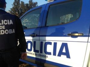 Robo a un taxista: detuvieron a un hombre por intentar sustraerle el celular