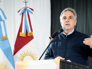 Llaryora cuestionó el recorte nacional y anunció fondos para escuelas técnicas de Córdoba