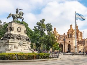 Clima en Córdoba: jueves fresco y con cielo despejado