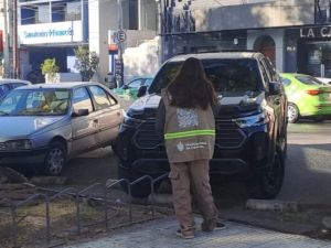 Constatadores: clave en el funcionamiento del nuevo estacionamiento medido municipal