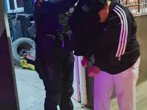 Cayeron cuatro narcomenudistas y cerraron puntos de venta de drogas en Córdoba
