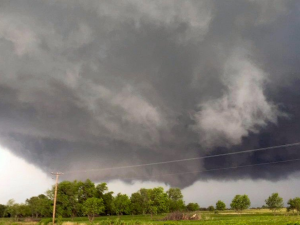 Clima en Córdoba hoy: alerta por tormentas aisladas y una máxima que rozará los 34 °C