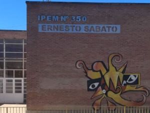 Estallido en el IPEM 350 de Villa Allende: dos alumnos heridos por un petardo