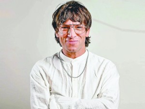 Preocupación por Joaquín Levinton tras una descompensación en pleno show en Palermo