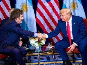 Argentina negocia con Estados Unidos un acuerdo para recibir migrantes deportados