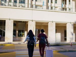 La UNC lanza un programa para que estudiantes que abandonaron terminen su carrera