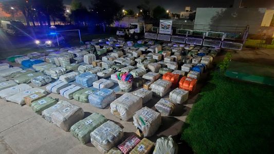 Decomisan mercadería ilegal por $300 millones en Córdoba: venía de Salta hacia Buenos Aires
