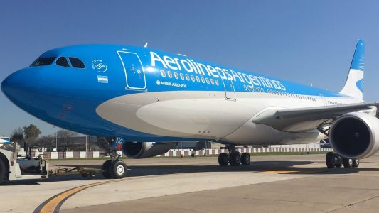 Aerolíneas Argentinas mantendrá durante todo el año los vuelos a Aruba por la alta demanda