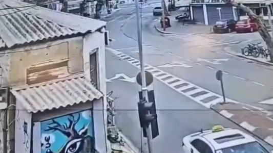 Escala el conflicto: nuevo ataque iraní con misiles golpeó el centro de Israel y dejó heridos