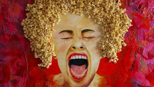 El cubo rojo presenta "Las catalinas: mujeres que emocionan", una muestra plástica de la artista Katy Bainotti