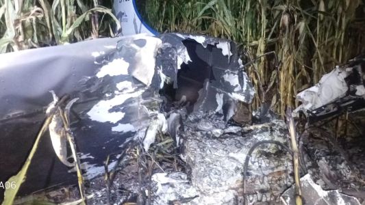 Avioneta realizó aterrizaje de emergencia en zona rural de Córdoba y se incendió